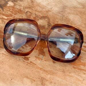 Vintage Tortoise Shell Oversized Glasses